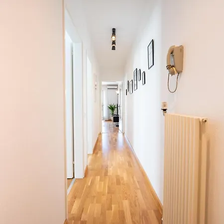 아파트 Charming Apartment, Close To Locarno&lake *